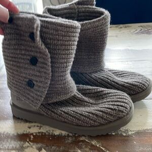 UGG Women’s Classic Cardy Boot Gray Size 8